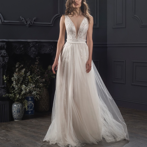 Lihi Hod Dreams - Austin - Picture 1 of 2